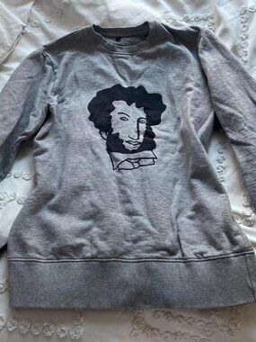 Pushkin Crewneck Sweatshirt Size medium
